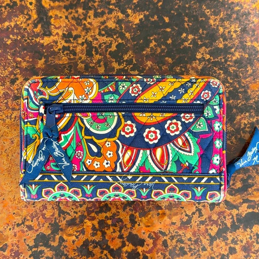 Vera Bradley Turn Lock & Zipper Wallet in the Venetian Paisley- 12 RFID CC Slips - Picture 3 of 10